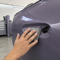Film de protection de peinture automobile (PPF) personnalisé en gros avec logo, film de changement de couleur, film violet Manta brillant pour voitures de luxe
