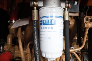 <span class=keywords><strong>CE</strong></span> 인증서로 드릴링 및 채굴용 휴대용 디젤 스크류 공기 압축기 - Product Image 6