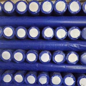 Rouleaux <span class=keywords><strong>de</strong></span> bâche PE imperméable bleue avec logo imprimé, feuilles plastiques étanches avec technique <span class=keywords><strong>de</strong></span> revêtement tissé - Product Image 5