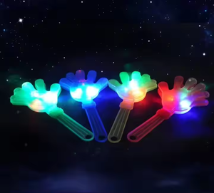 Directo de fábrica Hand Clappers Logotipo personalizado Light up Hand Clappers Hand Shot Led Palm Slapper Juguetes para niños adultos - Product Image 6