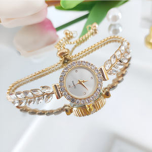 นาฬิกาควอตซ์หญิงนางเงือกประดับเพชรนาฬิกาควอตซ์แบบดึงออกได้ - Product Image 5
