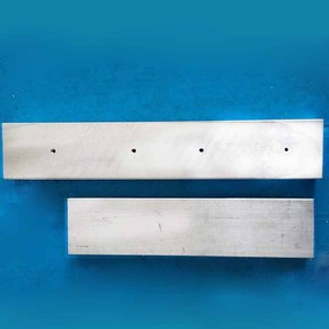 Perfil de disipador de calor de aluminio 6063A plateado para iluminación y disipación de calor en electrónica - Product Image 1