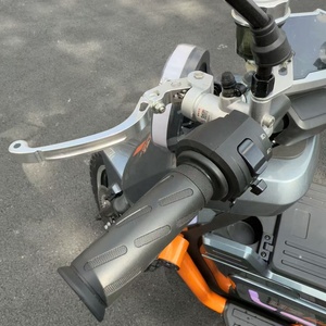Disiyuan U2 Scooter électrique longue portée 100km E Scooter 1500w avec siège transporteur personnel Scooter de mobilité électrique pour adultes - Product Image 1