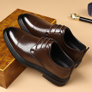 Chaussures habillées en cuir noires ajourées à lacets pour hommes, style Oxford, pour mariage, cérémonie, affaires et décontracté - Product Image 2