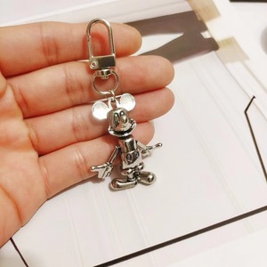 2025 New Creative Metal Keychain 3D Anime Characters Fashionable Hip Hop Backpack Pendant Accessories