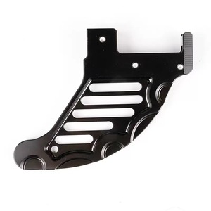 Protège-chaîne personnalisable pour Honda CRF 250R - Protection de pignon en aluminium fabriquée en usine (Orange) - Product Image 2