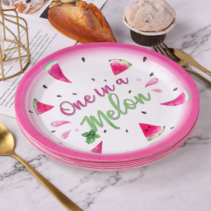 Assiettes jetables biodégradables en papier pour fête sur le thème de la pastèque, assiettes à gâteau, thème fruits d'été - Product Image 1