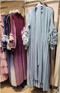 Ensemble deux pièces plissé dégradé violet sur mesure, style Dubaï, avec manches à volants, Abaya ouverte, tenue islamique modeste pour <span class=keywords><strong>femme</strong></span>, Aïd - Product Image 6