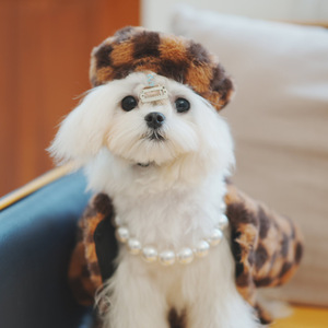 Vente en gros de vêtements design de luxe pour chiens manteau d'hiver en fausse <span class=keywords><strong>fourrure</strong></span> vêtements chauds et élégants pour chiens - Product Image 3