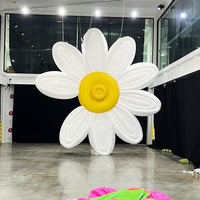 Fleur géante gonflable personnalisée en forme de marguerite avec éclairage LED, en tissu Oxford et PVC, double couche, hermétique, décoration gonflable