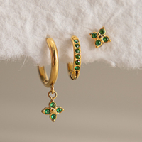 Ensemble de 3 boucles d'oreilles en zircone blanche J&D Jewelry Sweet, trèfle, acier inoxydable plaqué or 18 carats, bijoux imperméables pour femmes