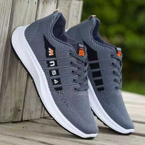 Nouvelles chaussures de sport pour hommes en mesh tissé - Product Image 2
