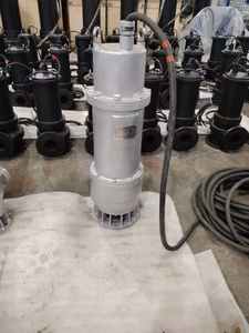 Pompe à eaux usées antidéflagrante WQB 380V-660V 100-600 M/h 2.2-550 kW Fonte/SS304 - Product Image 4