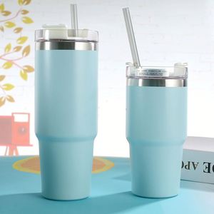 Gobelet isotherme en acier inoxydable de 20 oz pour usage quotidien au bureau, avec paille, idéal pour les trajets en ville et les déplacements en voiture - Product Image 6