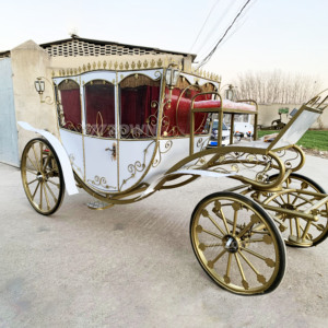 Carruaje Real de Hierro Forjado Blanco Dorado ZOWN con Cortinas Rojas para el Transporte de la Novia en Bodas - Product Image 6