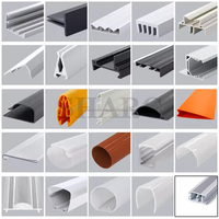 Vente en gros Machine d'extrusion de profilés en PVC UPVC Machine de profilage en PVC UPVC Ligne d'extrusion de profilés en PVC UPVC avec moule
