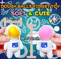 Jouets à presser pour astronautes pour enfants Balles anti-stress spongieuses Boule à pâte Jouets à agiter en or et rose Boule spongieuse extensible