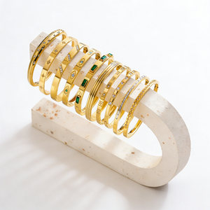 Bracciale Rigido Aperto in Acciaio Inossidabile Placcato Oro Rosa 18K, Impermeabile, con Occhi di Demone e Quadrifoglio, Gioiello alla Moda - Product Image 3