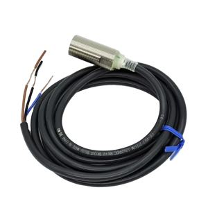 E2E-X2F1-M1 Détecteur de proximité E2ex2f1m1 - Product Image 1