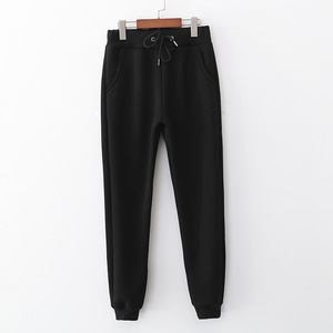 <span class=keywords><strong>Pantaloni</strong></span> termici da <span class=keywords><strong>donna</strong></span> per l'autunno inverno nuovi <span class=keywords><strong>pantaloni</strong></span> di tuta <span class=keywords><strong>in</strong></span> pile di agnello lisci <span class=keywords><strong>con</strong></span> chiusura elastica <span class=keywords><strong>in</strong></span> <span class=keywords><strong>vita</strong></span> e ODM - Product Image 2