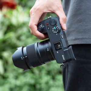 เลนส์ YONGNUO YN35mm F1.8S DA Art รูรับแสงกว้าง โฟกัสเร็ว เงียบ สำหรับกล้อง <span class=keywords><strong>Sony</strong></span> Mirrorless เมาท์ E - Product Image 2