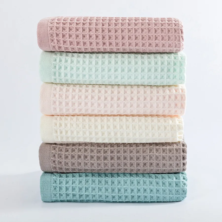 Couverture en coton gaufré, vente en gros, couverture de lit légère et respirante pour bébé, serviette de bain pour nouveau-né