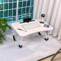 Table portable et pliable pour ordinateur portable 2025 avec pieds en métal et surface en plastique pour lit, canapé ou bureau à domicile