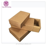 Caja de Embalaje para Suscripciones de Calcetines de Lujo con Recubrimiento UV, Grabado en Relieve, Laminación Mate y Color Personalizado Reciclable