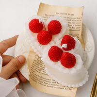 Handgemachte Romantische Sojawachs-Kerze im Glas Fotogerechte Anpassbare Form Geschenk für Valentinstag & Geburtstag Wohndekoration