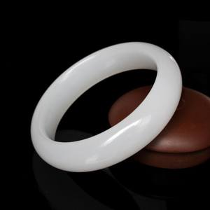 <span class=keywords><strong>Jade</strong></span> Armbanden Afghan Witte <span class=keywords><strong>Jade</strong></span> Armband Steen <span class=keywords><strong>Jade</strong></span> Armband Natuurlijke Fabriek Groothandel A Grade Schapenvlees Vet Witte Opp Zak Unisex Tjlj - Product Image 4