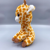 Peluche de girafe en peluche souple et debout, marron, à taches réticulées, avec cornes et écharpe, pour machine à griffes, vente en gros