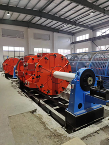 Máquina trenzadora planetaria Shanghai SWAN 2017/1 + 8 + 16 con torsión trasera para la fabricación de alambre de cobre/aluminio/cable 2025 - Product Image 3