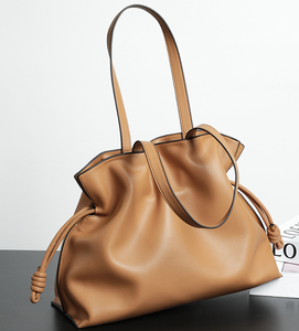 Prodotti di Tendenza 2026: <span class=keywords><strong>Borse</strong></span> a Mano di Lusso <span class=keywords><strong>in</strong></span> Vera <span class=keywords><strong>Pelle</strong></span> per Donne, Borsa Tote <span class=keywords><strong>in</strong></span> <span class=keywords><strong>Pelle</strong></span> di Vacchetta con Coulisse alla Moda - Product Image 1