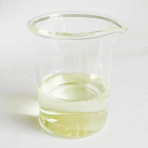 Ácido Oleico Líquido de Alta Pureza (99%), Precio al por Mayor, CAS 112-80-1, Ácido Oleico de la Mejor Calidad para Emulsionante Industrial - Product Image 2