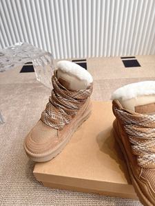 High quality handmade custom originalbrandlogowarmlightweight walking style <b>platform</b> boots for <b>men</b> and women with the same style - Product Image 3