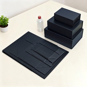Caja de embalaje magnética plegable de una pieza, negra, personalizada, en forma de libro, resistente a arañazos, mate, para regalo. - Product Image 1