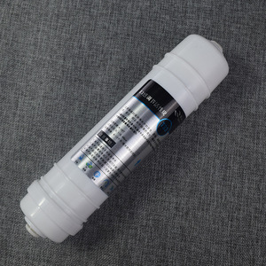 Cartouche filtrante T33 intégrée avec charbon actif post-filtration pour purificateur d'eau, installation facile - Product Image 1