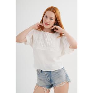 Chemise en satin brodée vintage pour femmes en gros avec détail en dentelle Taille unique XL Coton Soie - Couleur écru - Product Image 3