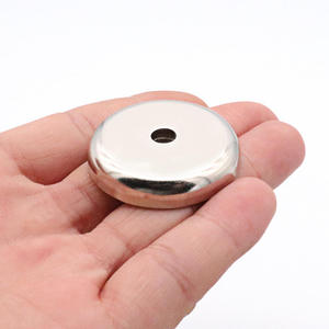 Imán de Neodimio de 30 mm con Base de <span class=keywords><strong>Acero</strong></span> - Imán de Alta Fuerza de Tracción de 30 kg con Cubierta de <span class=keywords><strong>Acero</strong></span> Inoxidable y Orificio Avellanado - Product Image 3