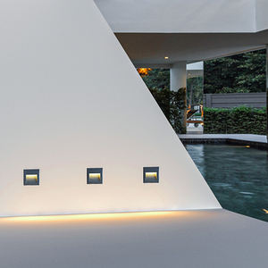 Lampes d'escalier extérieures modernes en aluminium IP65 IP67 Noir Blanc <span class=keywords><strong>LED</strong></span> encastrées ou à montage en surface pour éclairage de marches et rampes - Product Image 2