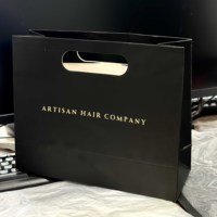 Quantité minimum de commande : 100 pièces |   Conception Gratuite |   Sac de shopping en papier pour bijoux de luxe blanc/noir, carton artistique 250 g/m², logo personnalisé avec poignée