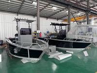 Bateau de pêche sportif et de loisirs à console centrale en aluminium soudé de 5,8 m/19 pieds avec moteur hors-bord
