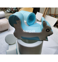Balançoire souple personnalisée OEM en forme d'écureuil, jouet animalier en PVC pour tout-petits, équipement de jeu souple pour aire de jeux intérieure, maison, école, centre commercial