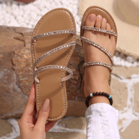 Sandales plates pour femmes adultes, avec strass, antidérapantes, grande taille 43, légères, style romain, semelle en caoutchouc, chaussures décontractées solides