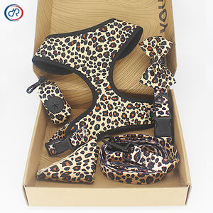 OKKPETS プリント柄 ドッグハーネスセット デザイナーズ オリジナル ペットハーネス ソフトネオプレン 豪華なレオパード柄 調節可能なネックハーネス - Product Image 1