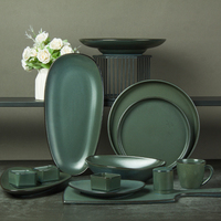 Ensemble Vaisselle Céramique Assiettes Porcelaine Plats & Assiettes Ensemble de Table en Céramique Logo Personnalisé Service de Vaisselle en Porcelaine Vaisselle Utilisée en Restaurant