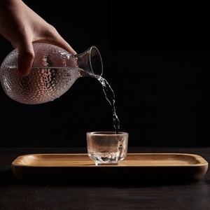 Juego de tazas de <span class=keywords><strong>Sake</strong></span> para <span class=keywords><strong>Sake</strong></span>, juego de <span class=keywords><strong>Sake</strong></span> <span class=keywords><strong>japonés</strong></span> con diseño de martillo de copa de vino amarillo, llanta dorada - Product Image 4