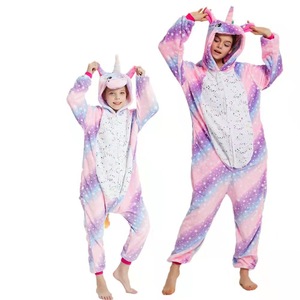 Pijamas de unicornio para adultos y niños Fabricación Kigurumi Cartoon Onesie Verano Primavera Adulto <span class=keywords><strong>Pikachu</strong></span> Traje Pijamas para mujeres - Product Image 2