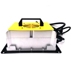 Chargeur de batterie embarqué portable 3,3 kW certifié CE, étanche IP67, 90V-265VAC -40~85°C, solution de charge mobile pour véhicules électriques - Product Image 6
