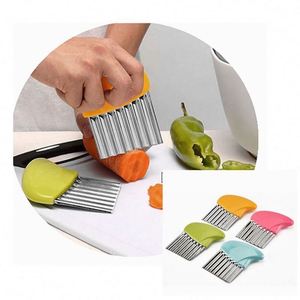 Stainless Steel Crinkle Cutter Wavy Chopper for Veggies Potato Carrots Waffle French Fry Slicer - Product Image 4